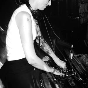 Laura May资料,Laura May最新歌曲,Laura MayMV视频,Laura May音乐专辑,Laura May好听的歌