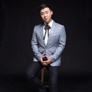 黄勇宾资料,黄勇宾最新歌曲,黄勇宾MV视频,黄勇宾音乐专辑,黄勇宾好听的歌