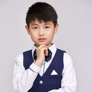 黄仲仪资料,黄仲仪最新歌曲,黄仲仪MV视频,黄仲仪音乐专辑,黄仲仪好听的歌