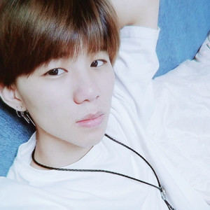 微笑资料,微笑最新歌曲,微笑MV视频,微笑音乐专辑,微笑好听的歌