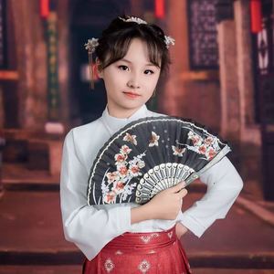 李雨桐(Lee)资料,李雨桐(Lee)最新歌曲,李雨桐(Lee)MV视频,李雨桐(Lee)音乐专辑,李雨桐(Lee)好听的歌