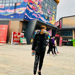 李二色资料,李二色最新歌曲,李二色MV视频,李二色音乐专辑,李二色好听的歌