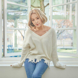 Bona资料,Bona最新歌曲,BonaMV视频,Bona音乐专辑,Bona好听的歌