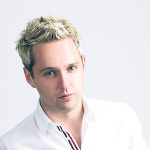 Derek Ryan资料,Derek Ryan最新歌曲,Derek RyanMV视频,Derek Ryan音乐专辑,Derek Ryan好听的歌