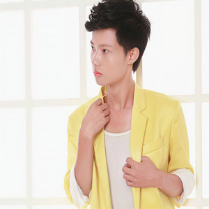 炎谷雨资料,炎谷雨最新歌曲,炎谷雨MV视频,炎谷雨音乐专辑,炎谷雨好听的歌