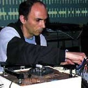 Martin Tétreault资料,Martin Tétreault最新歌曲,Martin TétreaultMV视频,Martin Tétreault音乐专辑,Martin Tétreault好听的歌