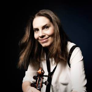 Nina Karmon资料,Nina Karmon最新歌曲,Nina KarmonMV视频,Nina Karmon音乐专辑,Nina Karmon好听的歌