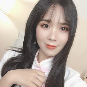 小诗诗资料,小诗诗最新歌曲,小诗诗MV视频,小诗诗音乐专辑,小诗诗好听的歌