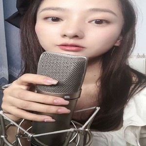 雨化蝶资料,雨化蝶最新歌曲,雨化蝶MV视频,雨化蝶音乐专辑,雨化蝶好听的歌