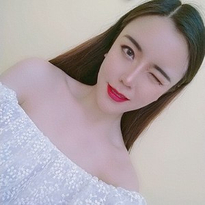 千岁丫资料,千岁丫最新歌曲,千岁丫MV视频,千岁丫音乐专辑,千岁丫好听的歌