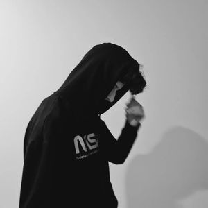 Eerie资料,Eerie最新歌曲,EerieMV视频,Eerie音乐专辑,Eerie好听的歌