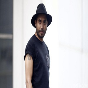 Rayen Pono资料,Rayen Pono最新歌曲,Rayen PonoMV视频,Rayen Pono音乐专辑,Rayen Pono好听的歌