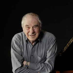 René Urtreger资料,René Urtreger最新歌曲,René UrtregerMV视频,René Urtreger音乐专辑,René Urtreger好听的歌