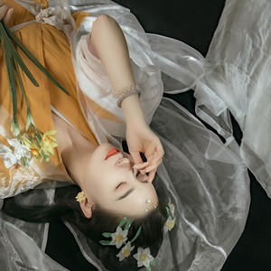 青鸾司音资料,青鸾司音最新歌曲,青鸾司音MV视频,青鸾司音音乐专辑,青鸾司音好听的歌