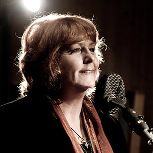 Maggie Reilly