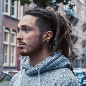 Ashton Sellars资料,Ashton Sellars最新歌曲,Ashton SellarsMV视频,Ashton Sellars音乐专辑,Ashton Sellars好听的歌