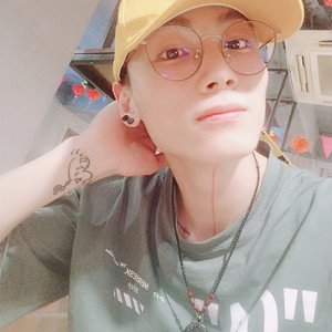 金沐资料,金沐最新歌曲,金沐MV视频,金沐音乐专辑,金沐好听的歌