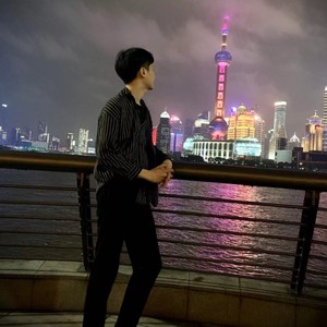邓坤坤资料,邓坤坤最新歌曲,邓坤坤MV视频,邓坤坤音乐专辑,邓坤坤好听的歌