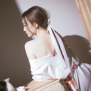 小佳佳资料,小佳佳最新歌曲,小佳佳MV视频,小佳佳音乐专辑,小佳佳好听的歌