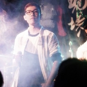 李卡布资料,李卡布最新歌曲,李卡布MV视频,李卡布音乐专辑,李卡布好听的歌