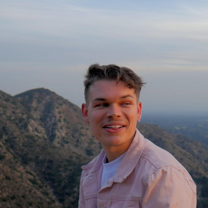 Thomas Daniel资料,Thomas Daniel最新歌曲,Thomas DanielMV视频,Thomas Daniel音乐专辑,Thomas Daniel好听的歌