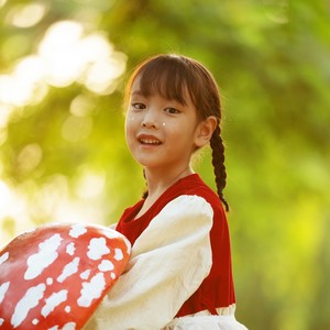 王梓裴资料,王梓裴最新歌曲,王梓裴MV视频,王梓裴音乐专辑,王梓裴好听的歌