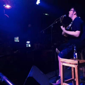 郑景仁资料,郑景仁最新歌曲,郑景仁MV视频,郑景仁音乐专辑,郑景仁好听的歌