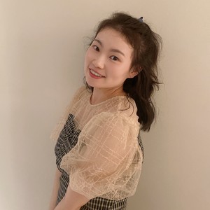 黄瑶资料,黄瑶最新歌曲,黄瑶MV视频,黄瑶音乐专辑,黄瑶好听的歌