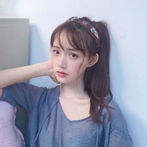 青稚m资料,青稚m最新歌曲,青稚mMV视频,青稚m音乐专辑,青稚m好听的歌