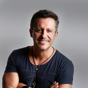 Rick Bonadio资料,Rick Bonadio最新歌曲,Rick BonadioMV视频,Rick Bonadio音乐专辑,Rick Bonadio好听的歌