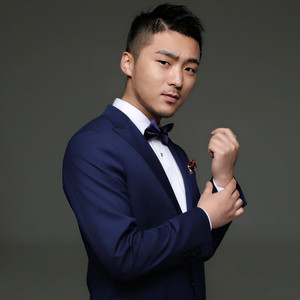 吉鹏飞资料,吉鹏飞最新歌曲,吉鹏飞MV视频,吉鹏飞音乐专辑,吉鹏飞好听的歌