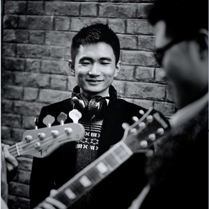 罗健成资料,罗健成最新歌曲,罗健成MV视频,罗健成音乐专辑,罗健成好听的歌