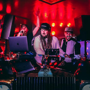 Jamvana资料,Jamvana最新歌曲,JamvanaMV视频,Jamvana音乐专辑,Jamvana好听的歌