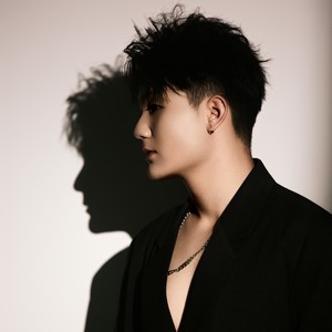 韩凯资料,韩凯最新歌曲,韩凯MV视频,韩凯音乐专辑,韩凯好听的歌