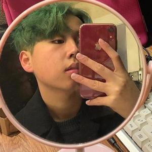 Nerdboi (김현성)资料,Nerdboi (김현성)最新歌曲,Nerdboi (김현성)MV视频,Nerdboi (김현성)音乐专辑,Nerdboi (김현성)好听的歌