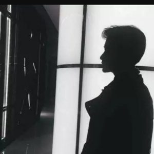 我想跟你说资料,我想跟你说最新歌曲,我想跟你说MV视频,我想跟你说音乐专辑,我想跟你说好听的歌