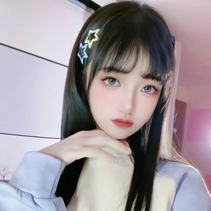 华问筠资料,华问筠最新歌曲,华问筠MV视频,华问筠音乐专辑,华问筠好听的歌