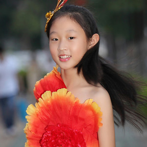 方冉资料,方冉最新歌曲,方冉MV视频,方冉音乐专辑,方冉好听的歌