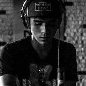 Felippe Yann资料,Felippe Yann最新歌曲,Felippe YannMV视频,Felippe Yann音乐专辑,Felippe Yann好听的歌