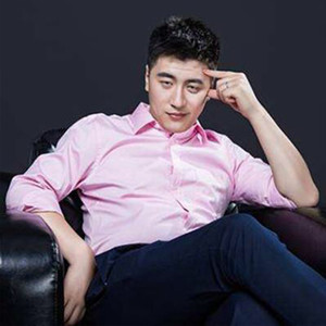 张雪峰资料,张雪峰最新歌曲,张雪峰MV视频,张雪峰音乐专辑,张雪峰好听的歌