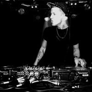 milez资料,milez最新歌曲,milezMV视频,milez音乐专辑,milez好听的歌