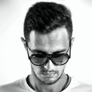 Eyüp Çelik资料,Eyüp Çelik最新歌曲,Eyüp ÇelikMV视频,Eyüp Çelik音乐专辑,Eyüp Çelik好听的歌