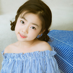 崔跃曦资料,崔跃曦最新歌曲,崔跃曦MV视频,崔跃曦音乐专辑,崔跃曦好听的歌