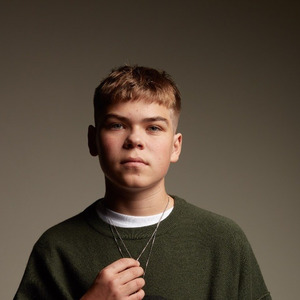 Chris Burton资料,Chris Burton最新歌曲,Chris BurtonMV视频,Chris Burton音乐专辑,Chris Burton好听的歌