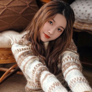 石榴资料,石榴最新歌曲,石榴MV视频,石榴音乐专辑,石榴好听的歌