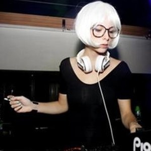 亚姐资料,亚姐最新歌曲,亚姐MV视频,亚姐音乐专辑,亚姐好听的歌