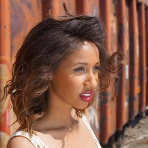 Justine Tyrell资料,Justine Tyrell最新歌曲,Justine TyrellMV视频,Justine Tyrell音乐专辑,Justine Tyrell好听的歌