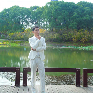 刘鑫老baby - 思念是一把刀 (DJ版)