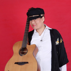 笑君资料,笑君最新歌曲,笑君MV视频,笑君音乐专辑,笑君好听的歌