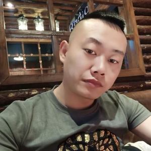 成鑫资料,成鑫最新歌曲,成鑫MV视频,成鑫音乐专辑,成鑫好听的歌